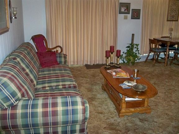 5th image of 1301 Westhill Ln