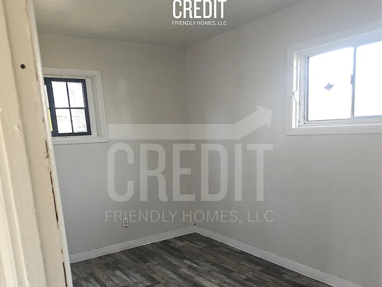 18 Violet Dr — Photo 6