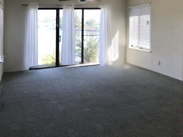 7134 Lighthouse Dr — Photo 8