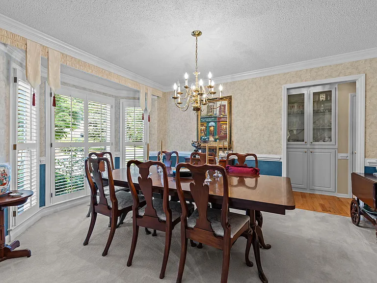 8516 Wheeling Dr — Photo 18