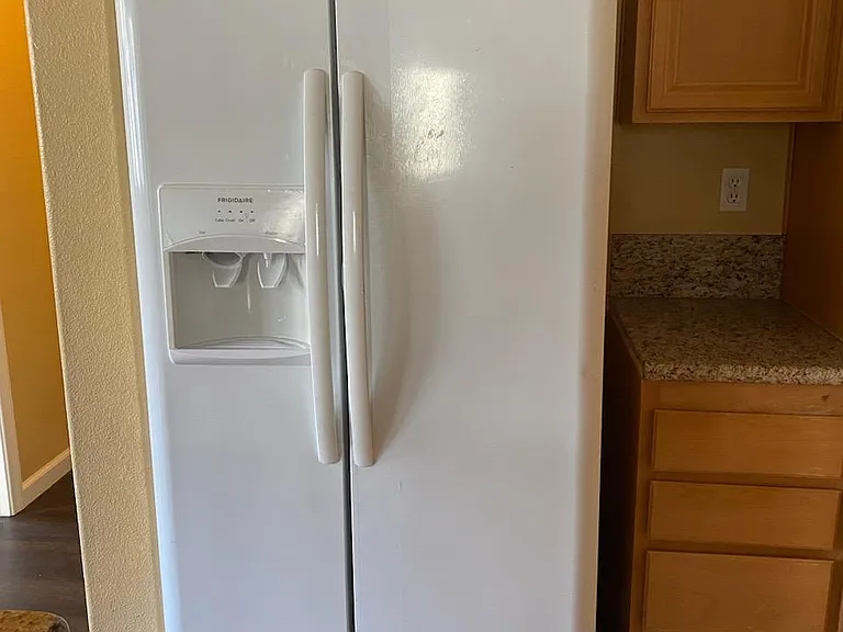 290 Tiburon Dr — Photo 18
