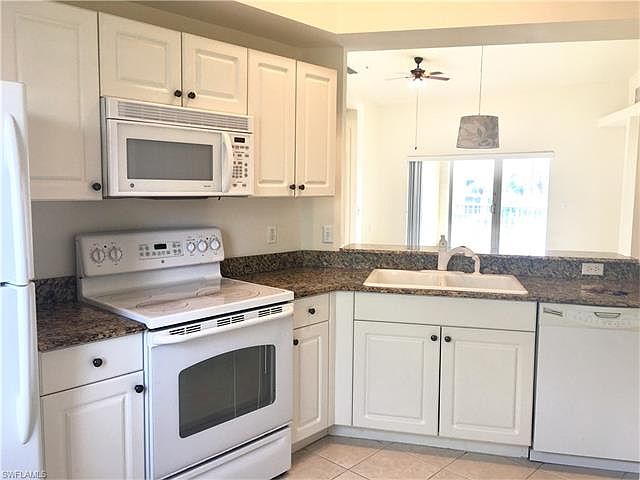 2nd image of 12141 Summergate Cir APT 203