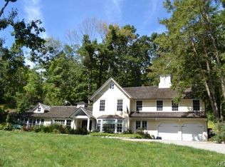 566 Millwood Rd, Mount Kisco, NY 10549