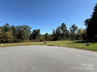 409 Walnut Crest Ct NE, Concord, NC 28025