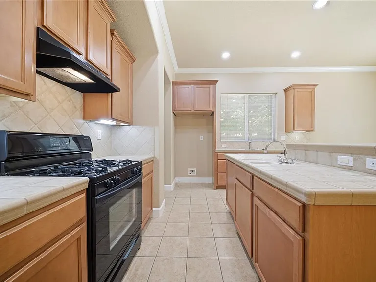 4319 Cadee Ct — Photo 14