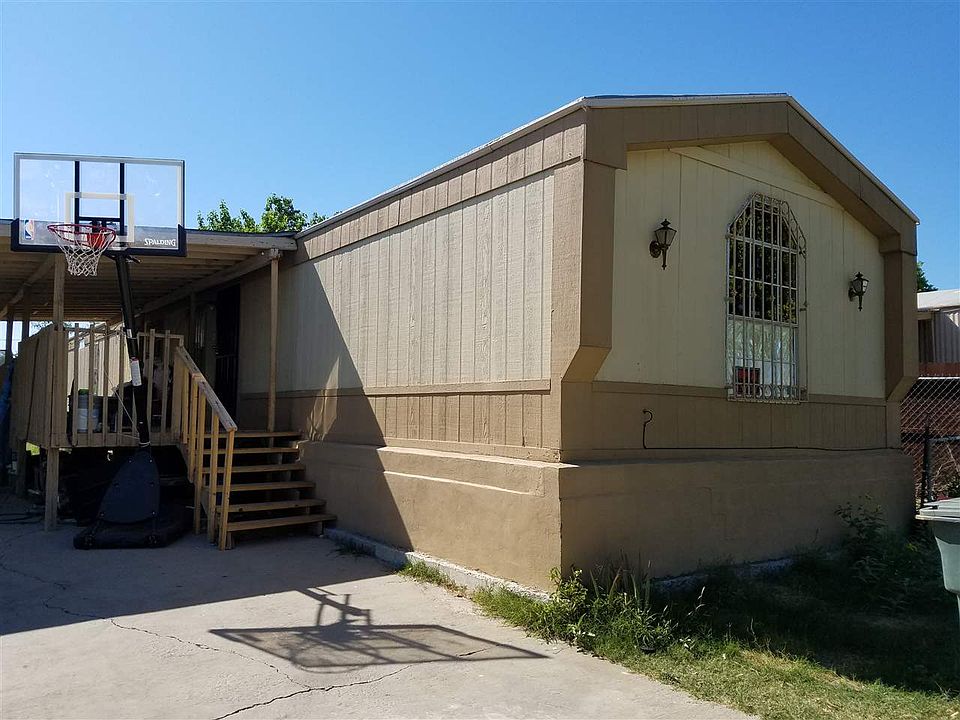 1st image of 4620 River Lake Dr