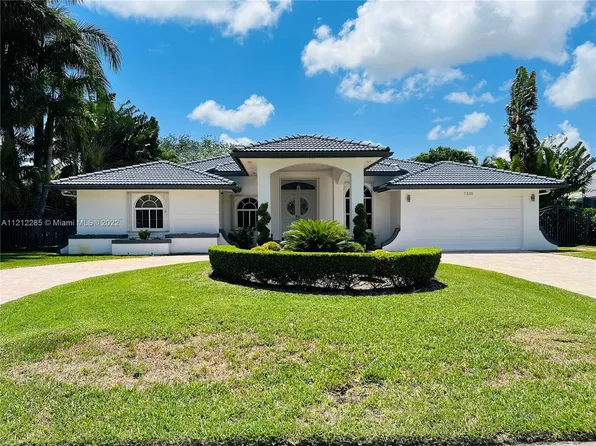 7330 SW 126th Ct, Miami, FL 33183