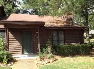 801 Planters Point Dr, Canton, MS 39046