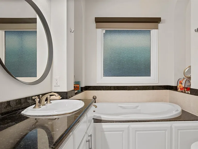 3714 Clarke Ave — Photo 25
