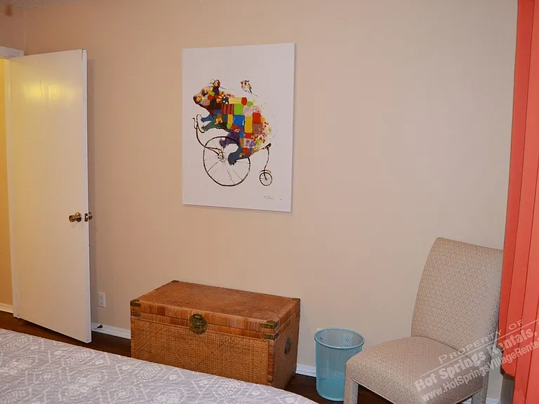 4 Astorga Cir — Photo 20