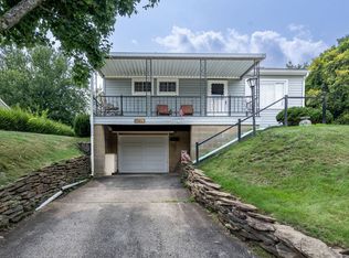 1923 Rhode Island Ave, Aliquippa, PA 15001
