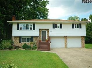 3308 Carson Salt Springs Rd, Warren, OH 44481