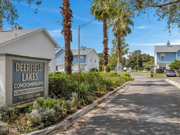 791 Assisi Ln APT 2106, Jacksonville, FL 32233