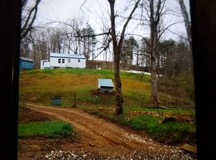 398 Rhodes Ridge Rd, Kenna, WV 25248