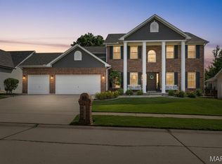 1955 Homefield Estates Dr, O'Fallon, MO 63366