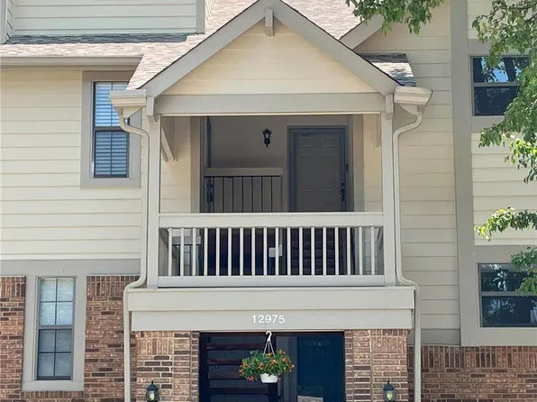 12975 Bryce Canyon Dr APT E, Maryland Heights, MO 63043