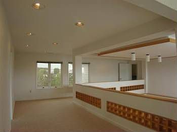 5th image of 319 Rehoboth Ave