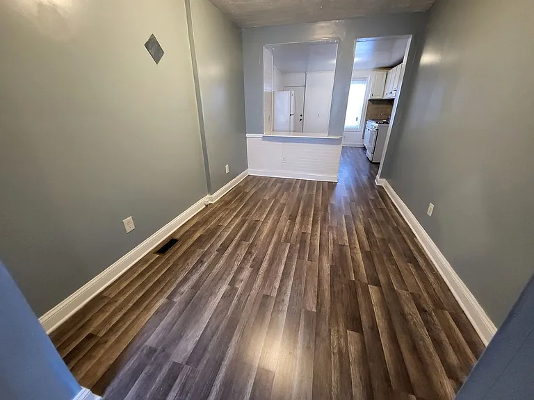 517 N Rose St — Photo 19