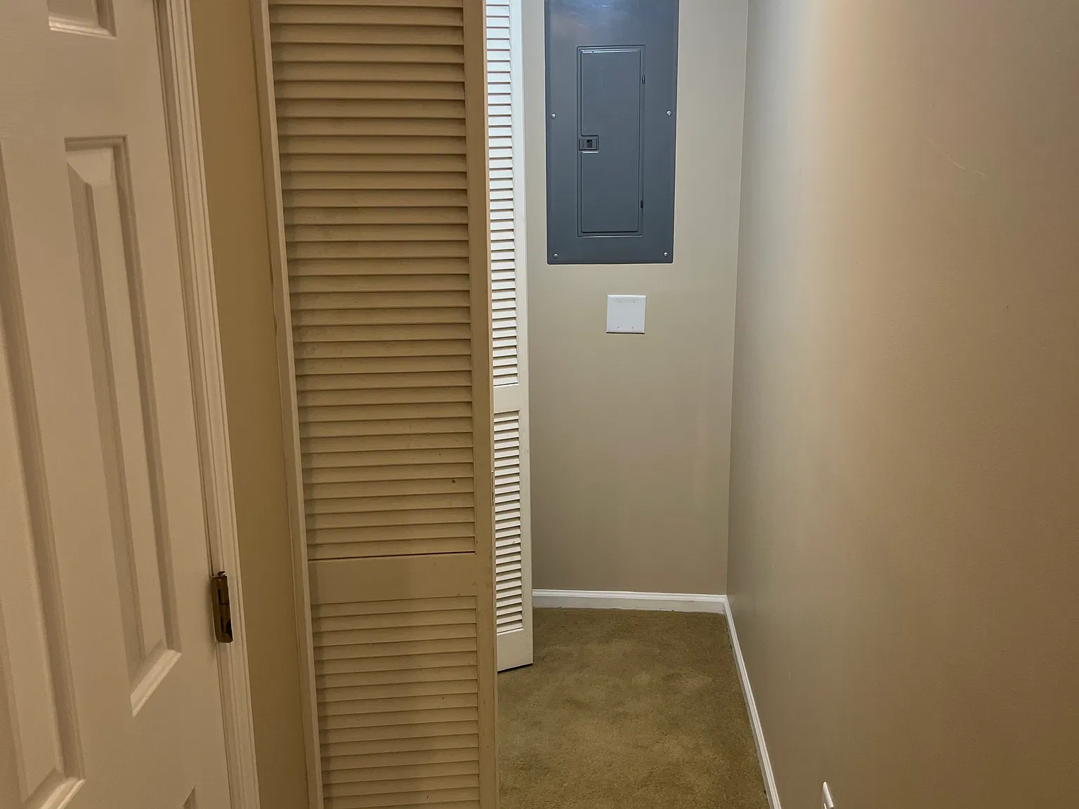 2 bed, 900 sqft, $1,250 — Photo 4