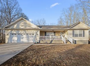 3018 Shawnee Rd, Lake Tansi, TN 38572