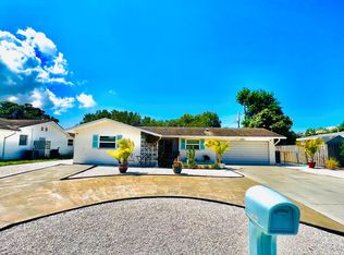 13864 Dominica Dr, Seminole, FL 33776