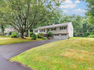 71 Johnson St, Trumbull, CT 06611