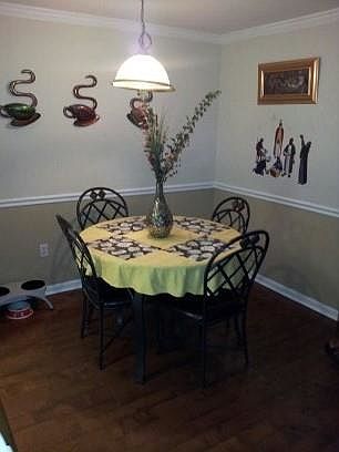 3rd image of 2801 Chancellorsville Dr #528