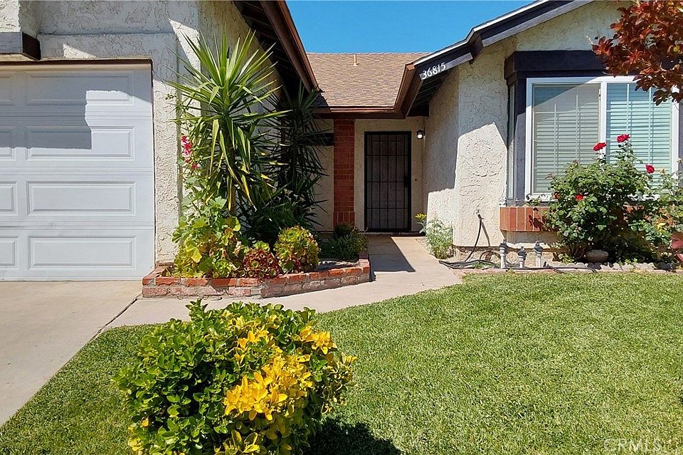 1st image of 36815 Spanish Broom Dr