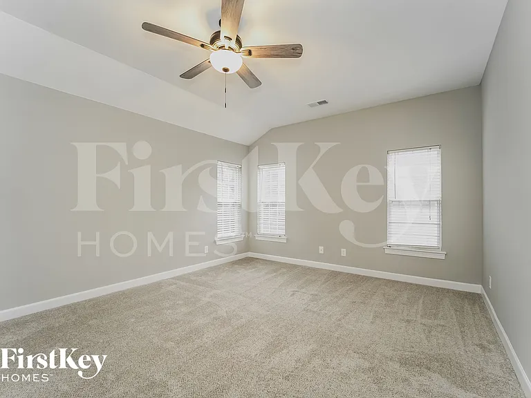 1240 Blackstone Ct NW — Photo 14
