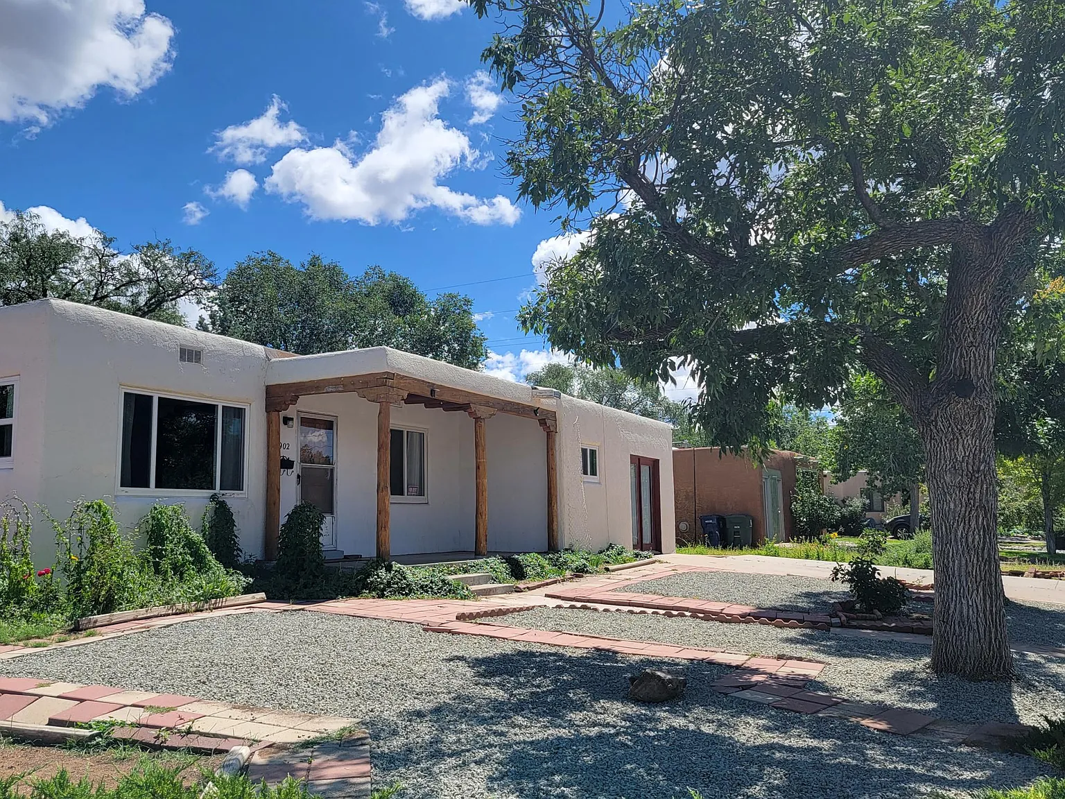1902 Tijeras Rd — Photo 1