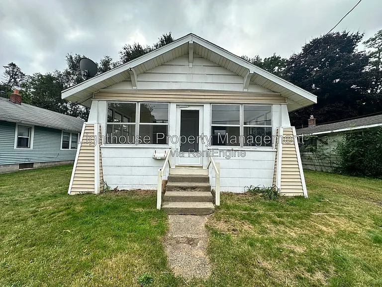 123 Harris St — Photo 1