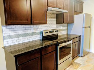 89 E Edsel Ford Fwy #8, Detroit, MI 48202