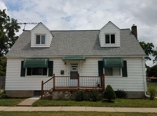 410 Plum St, Fairport Harbor, OH 44077