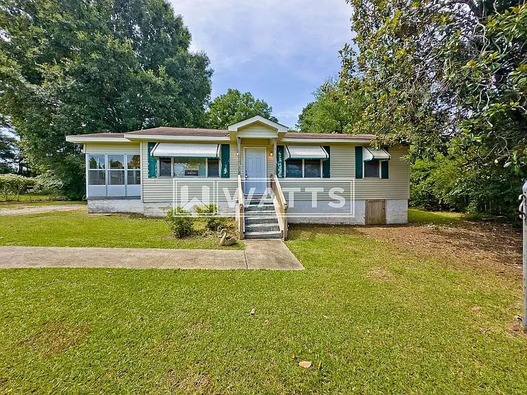 409 Foust Ct — Photo 1