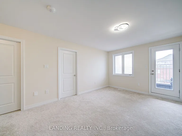 2084 Duberry Dr — Photo 46