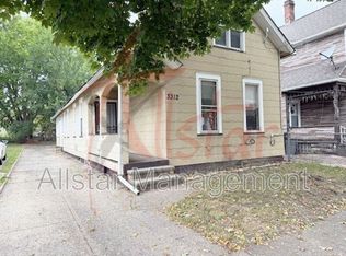 3312 W 30th St, Cleveland, OH 44109