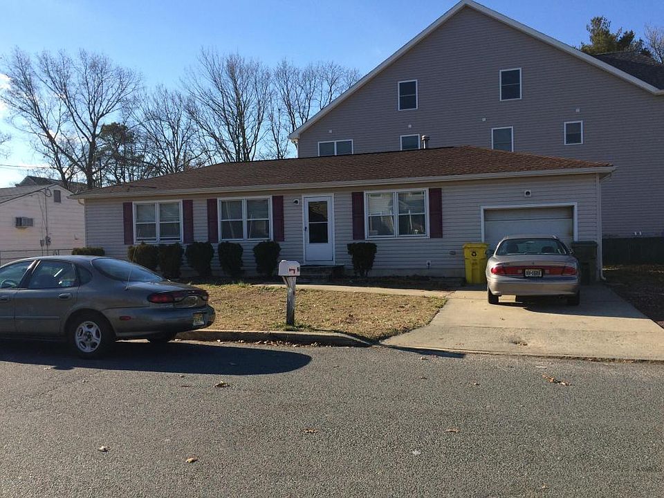 1st image of 96 Melville Ave