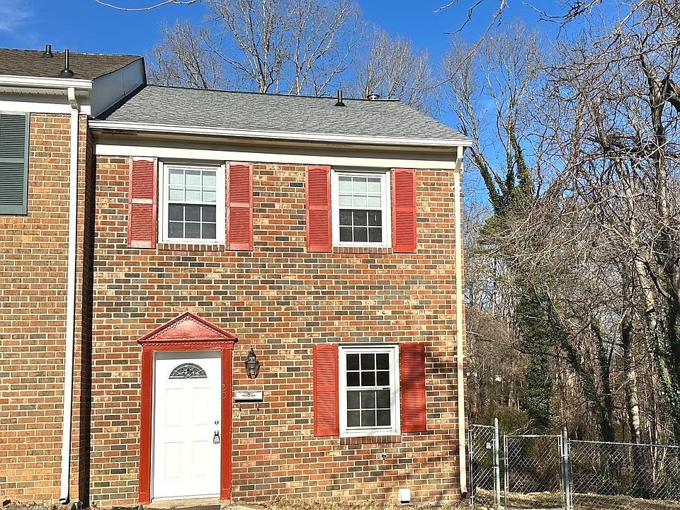 1st image of 120 Janney Ct