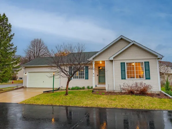 5242 Ridge Oak Dr, Madison, WI 53704
