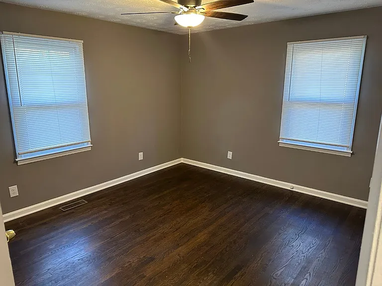 1545 Gaylor Dr SE — Photo 14