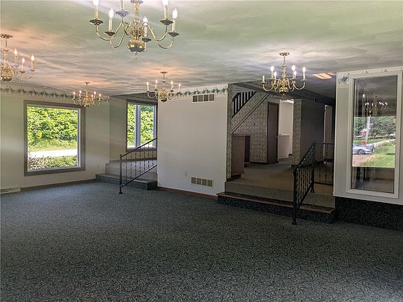 4th image of 182 Socialville Ln