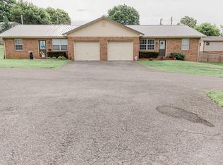 405 N Main St, Tompkinsville, KY 42167