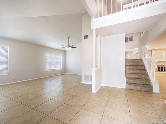 2nd image of 6914 Ludgate