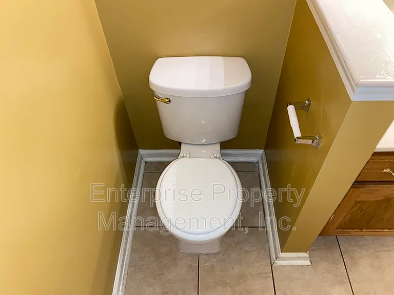 6496 Amberwood Cv — Photo 22