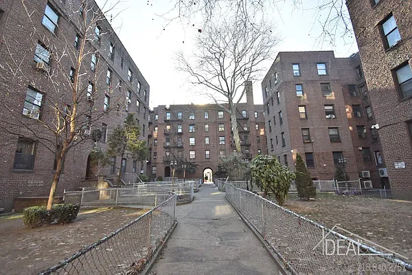 Rented by Ideal Properties Group | media 10