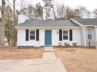 110 Hickory Grove Dr, Jacksonville, NC 28546