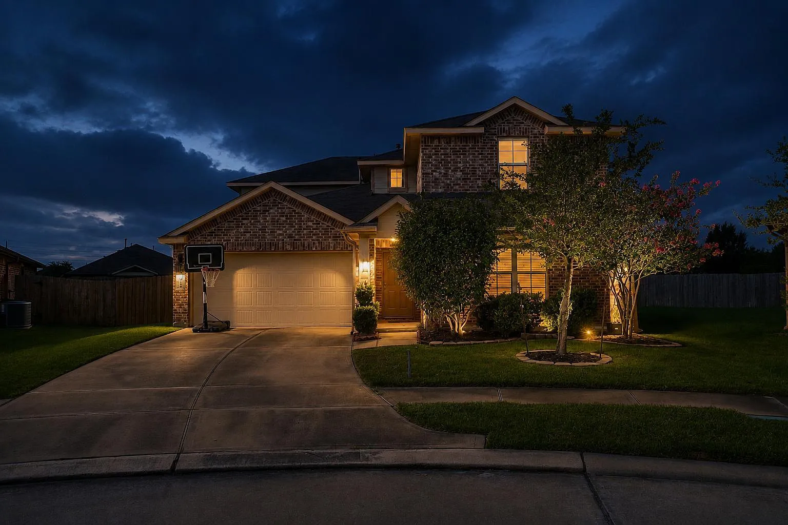 4 bed, 3.0 bath, 2877 sqft, $2,850 — Photo 2
