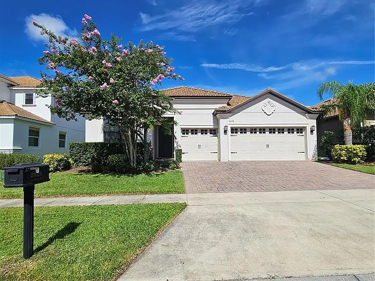 2628 Atherton Dr — Photo 1