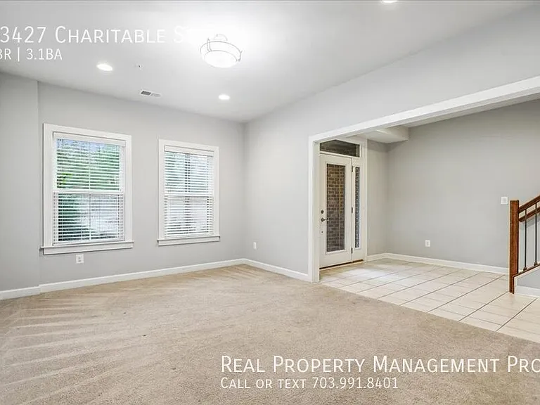 43427 Charitable St — Photo 3