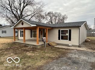 1007 N 10th St, Elwood, IN 46036
